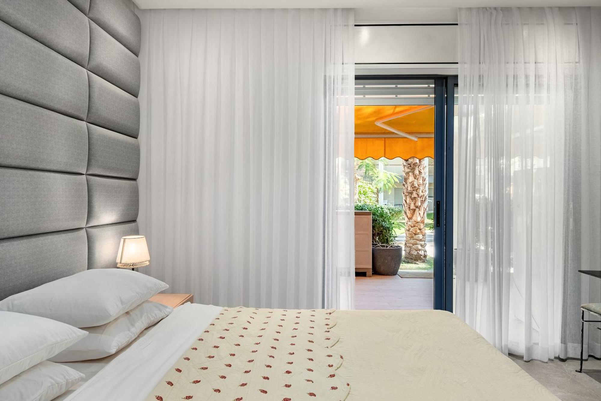Royal Park Apartments Resort By Sea N Rent Eilat Buitenkant foto